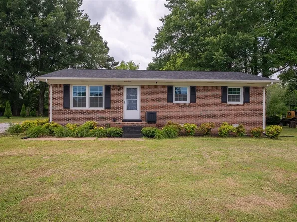3417 Gimlet Rd, Lawrenceburg, TN 38464