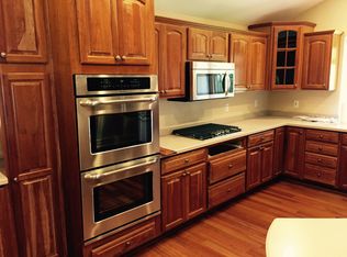 415 Fellows St, St Charles, IL