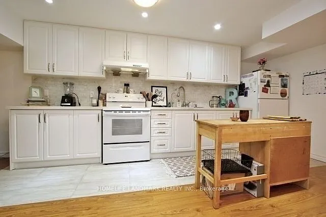 30 Thatcher Cres #-BSMNT — Photo 5