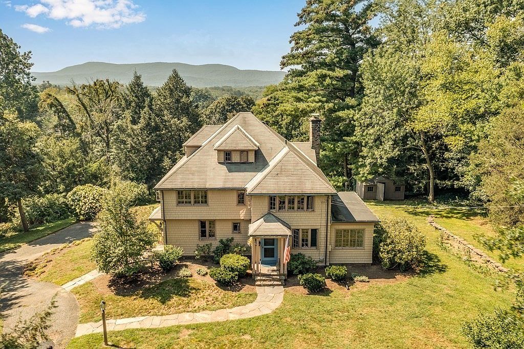 65 Woodbridge Ter, South Hadley, MA 01075 Zillow