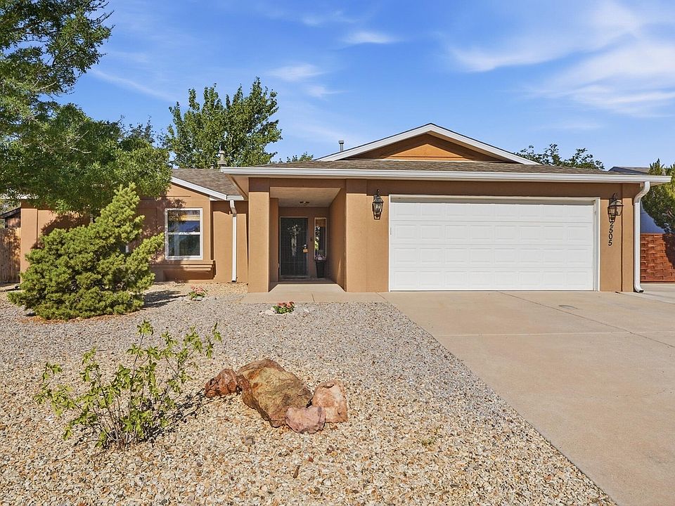 1st image of 2505 Twin Buttes Dr NE