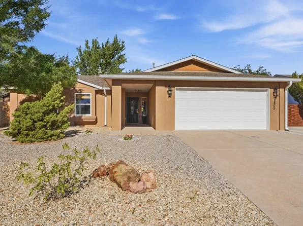 2505 Twin Buttes Dr NE, Rio Rancho, NM 87144