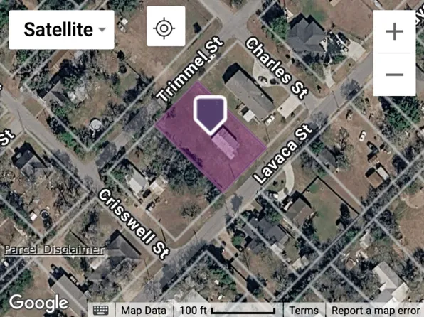 508 Lavaca St, Yoakum, TX 77995