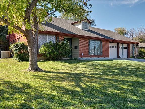 2nd image of 3032 San Marcos Dr