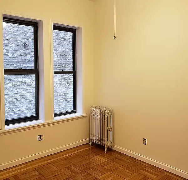 446 Senator St #8 — Photo 5