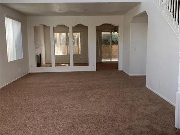 1088 Viewpointe Ln, Corona, CA 92881