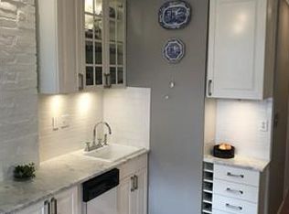 93 W Cedar St #4, Boston, MA 02114