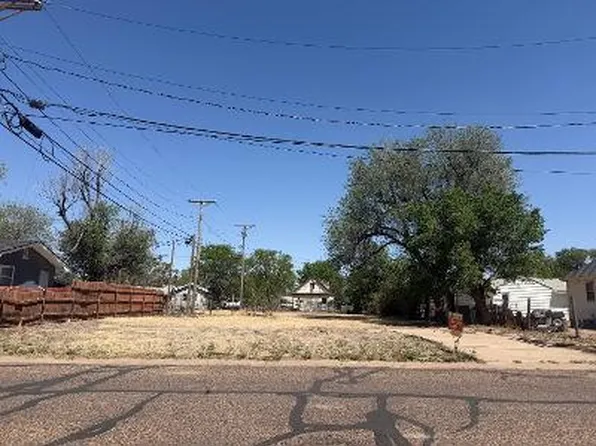 103 W Spruce St, Liberal, KS 67901