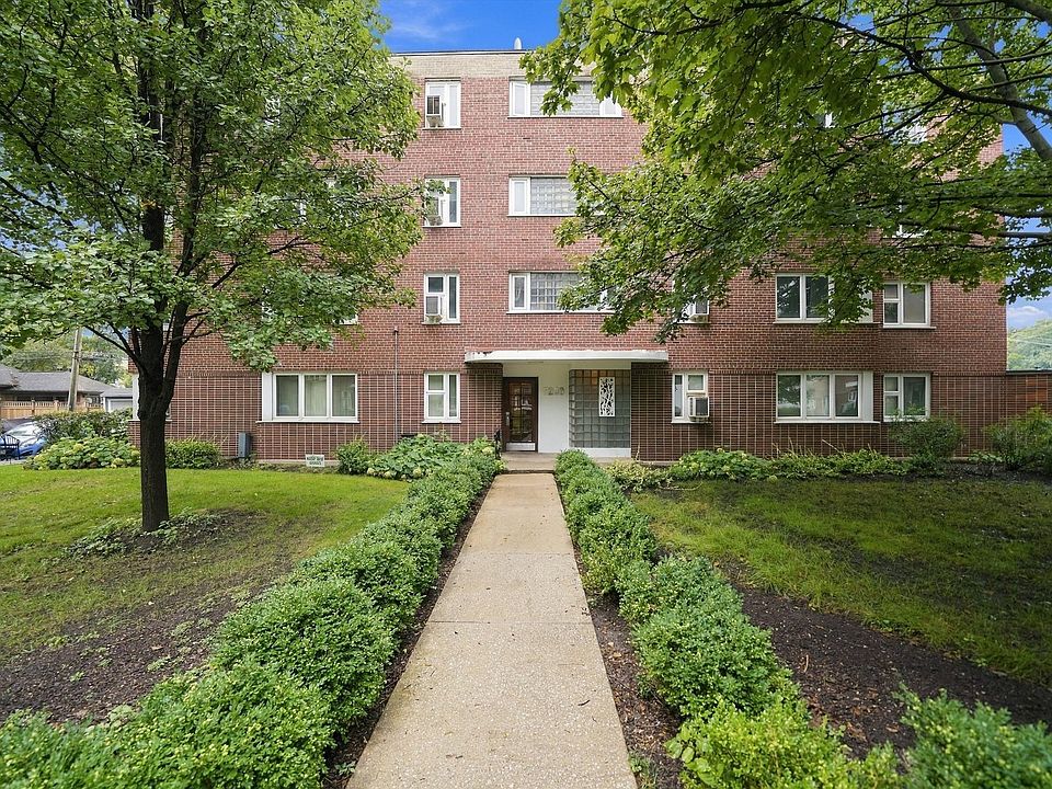 1st image of 7208 Oak Ave APT 1SW