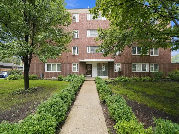 7208 Oak Ave APT 1SW, River Forest, IL 60305