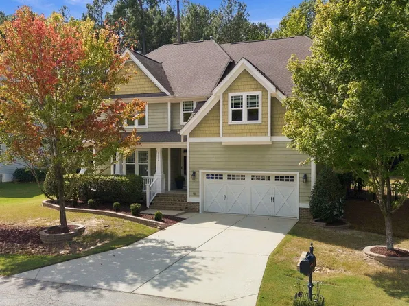 8204 Henderson Rd, Apex, NC 27539