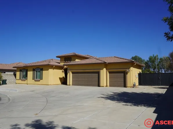 8904 Costa Blanca Dr, Bakersfield, CA 93314