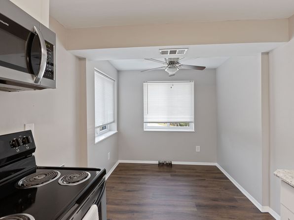 12000-12160 Lawnview Ave #10