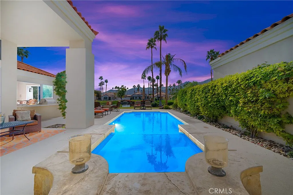 3 bed, 3.5 bath, 2645 sqft, $5,499 — Photo 1