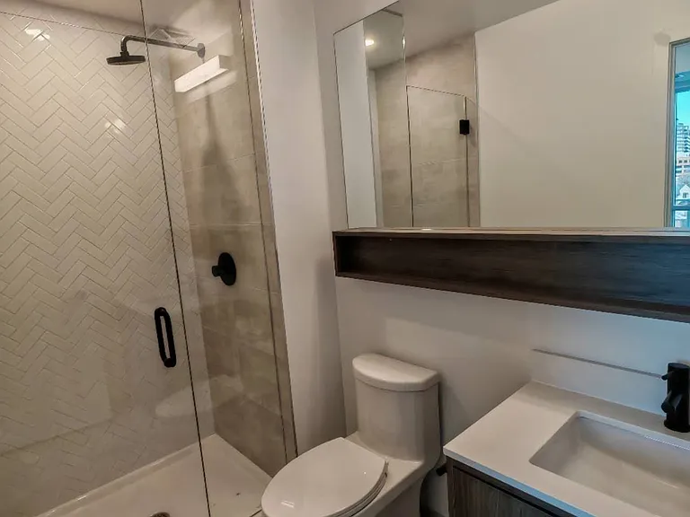 8888 Yonge St #415 — Photo 10