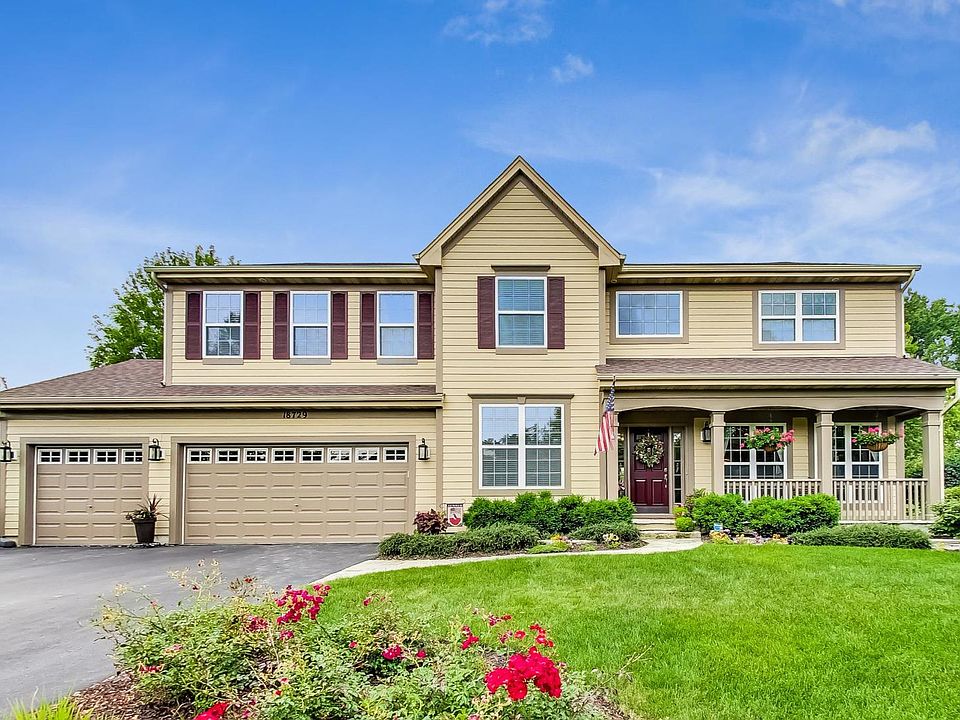 1st image of 18729 Highfield Dr W