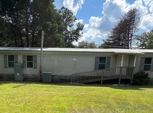 197 Sun Bonnet Ln, Wagener, SC 29164