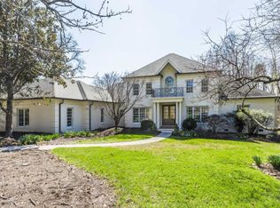 2213 Lyons Bend Rd, Knoxville, TN 37919