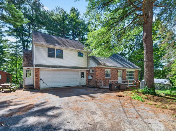 5-6 Haluska Lane, East Berne, NY 12059