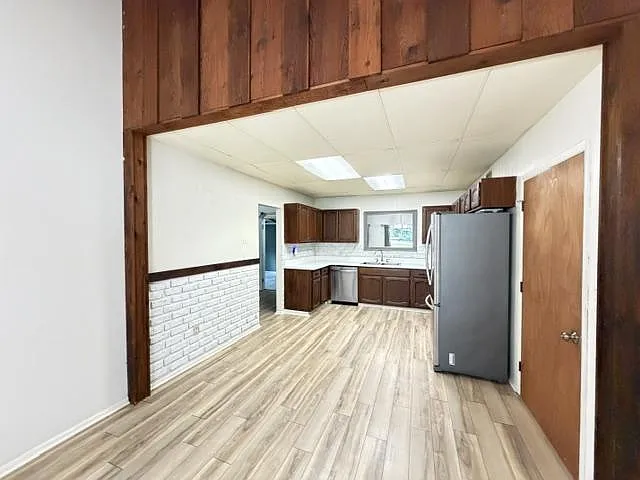 3185 Knox McRae Dr — Photo 10