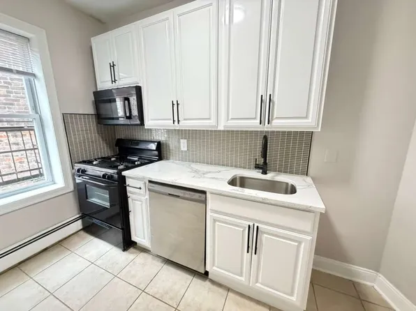 18 Wright Avenue image 30 of 35