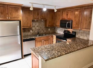 1555 Park Meadows Dr APT 4, Fort Myers, FL 33907