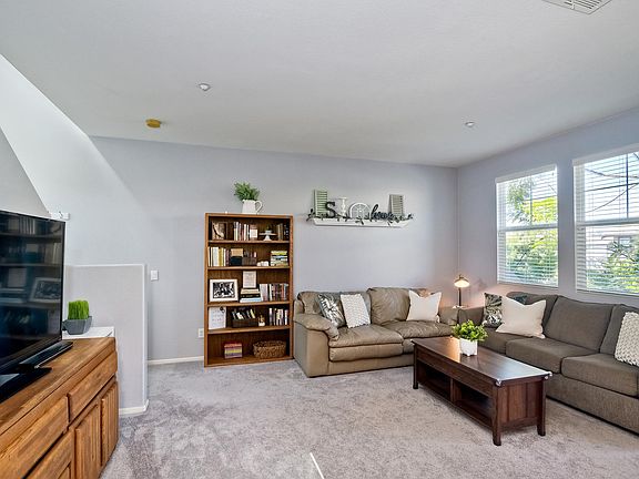 4th image of 16912 Laurel Hill Ln Unit 114