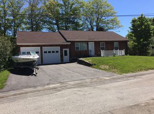 5 Russet Ln, Cape Elizabeth, ME 04107