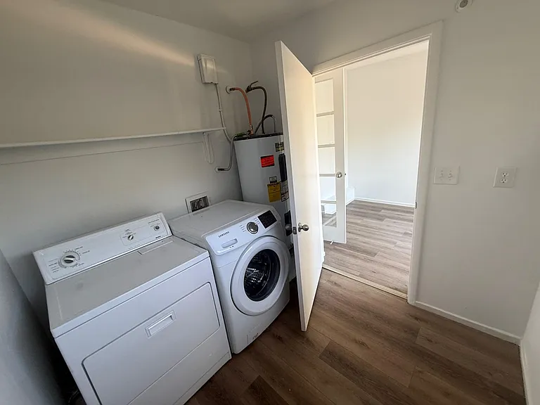 2107 Frontier Ave — Photo 18