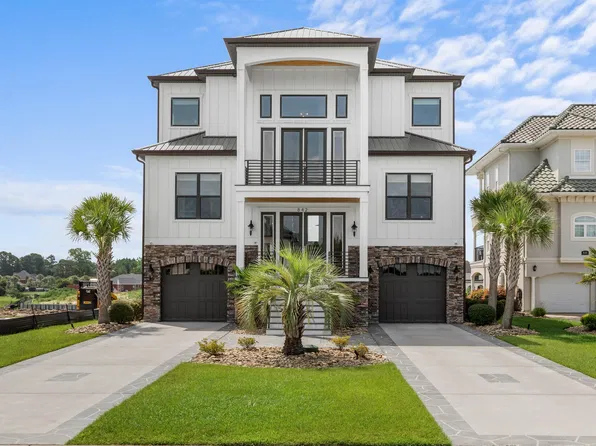 842 Waterton Ave., Myrtle Beach, SC 29579