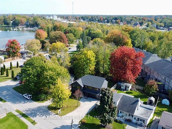 4th image of 159 Cedar Island Rd