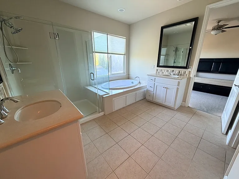 1885 Worthington Cir — Photo 6