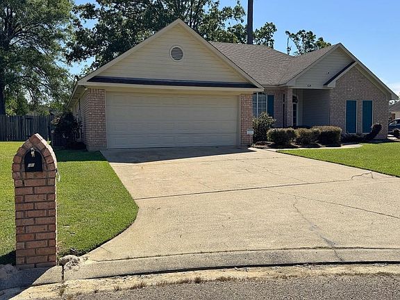 3rd image of 104 Gretchen Cir