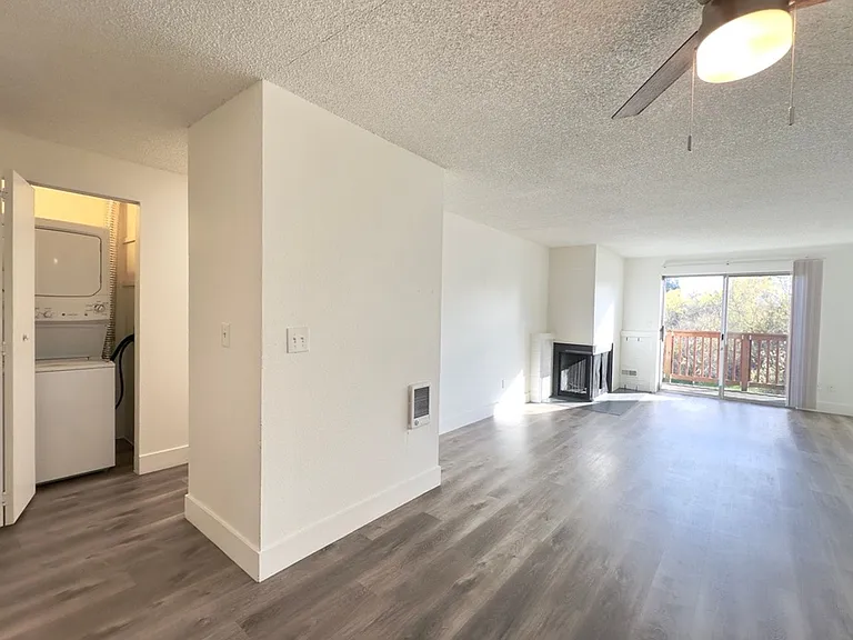 West on Murray Apartments — Photo 66