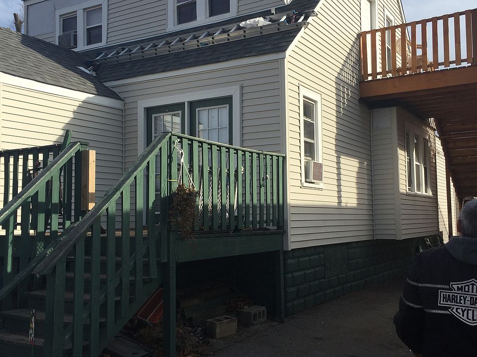 1st image of 7115 Marshall Ave #1