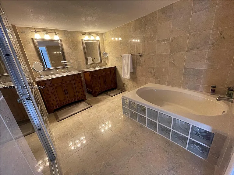 2751 S Ocean Dr #1204S — Photo 29
