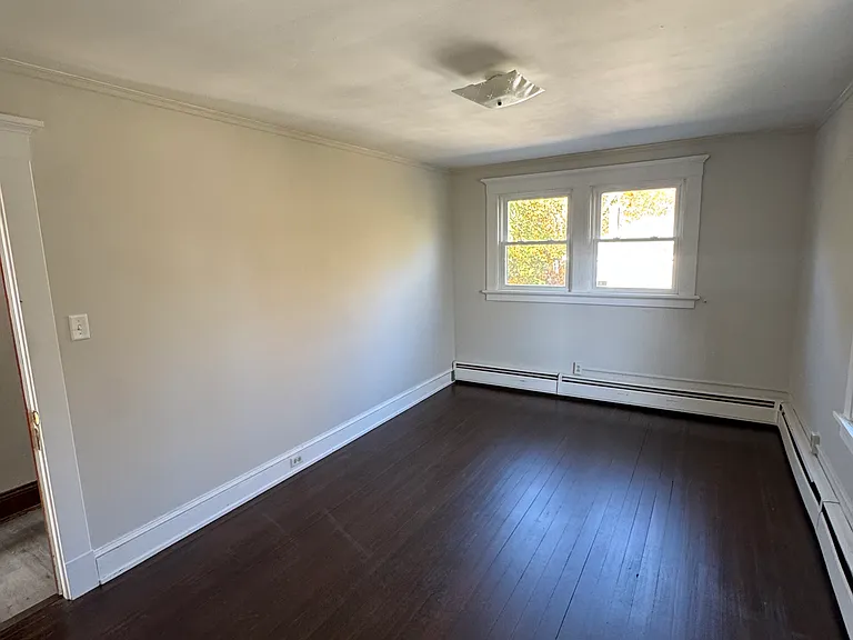 1 Spithead Rd #B — Photo 15