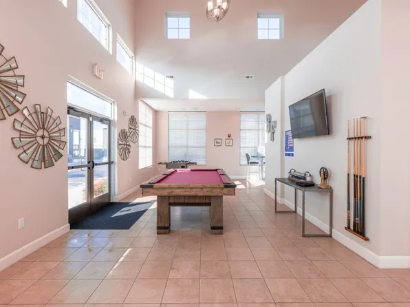 Bauer Farms Apartments & Townhomes