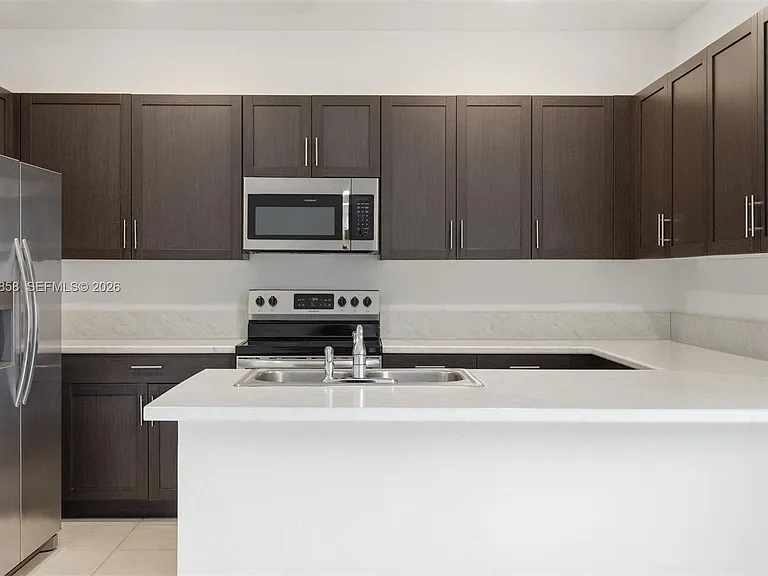 11833 SW 245th Ter — Photo 11