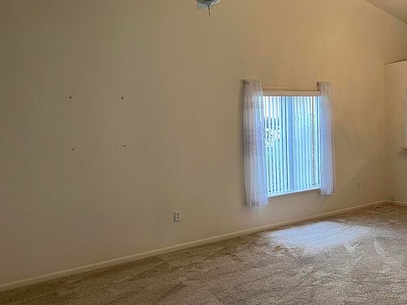 4th image of 3754 Sawgrass Dr