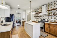 Gruene Rd-1504-026.jpg