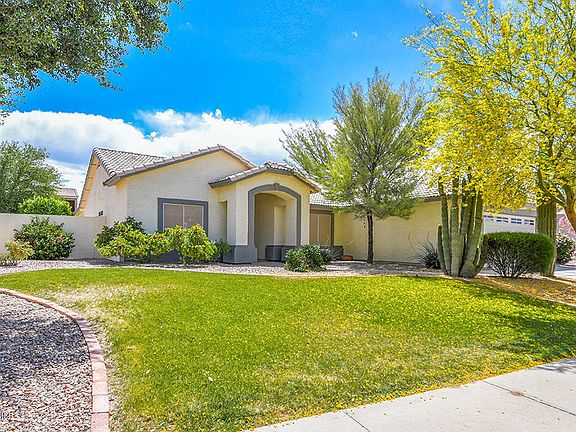 3rd image of 2138 N Pebble Beach Dr