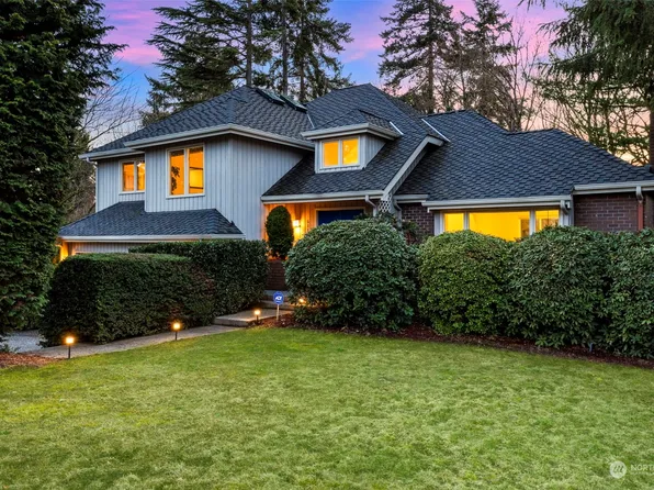 6113 139th Place SE, Bellevue, WA 98006