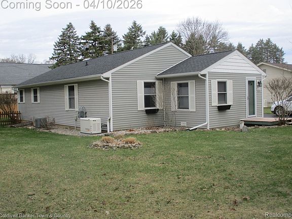 2nd image of 4610 Van Amberg Rd