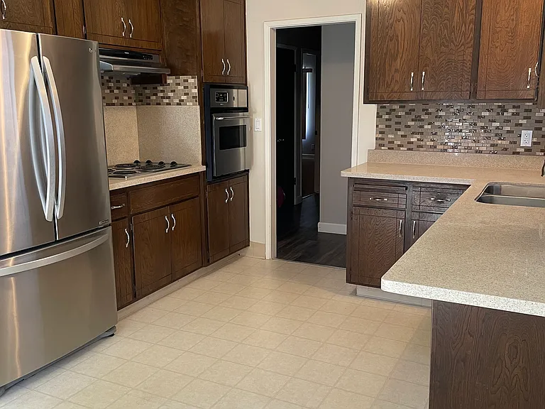 3187 Trinity Pl — Photo 1