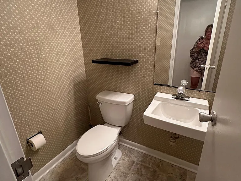 2366 Soft Wind Ct — Photo 5