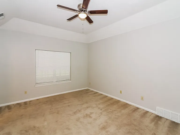 2382 Bethany Dr — Photo 9