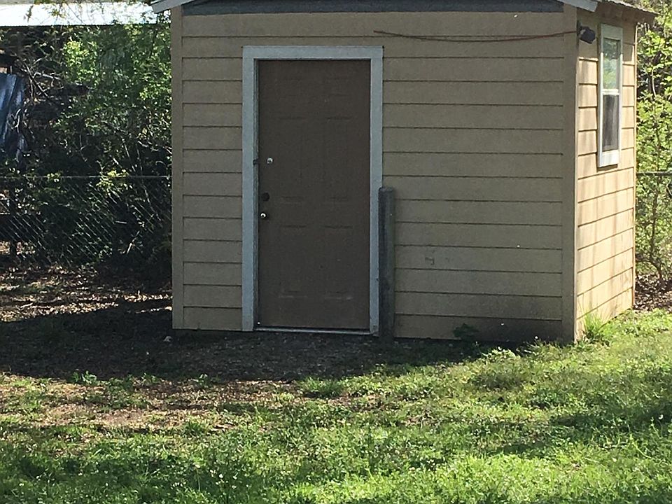 2nd image of 1508 Snyder St