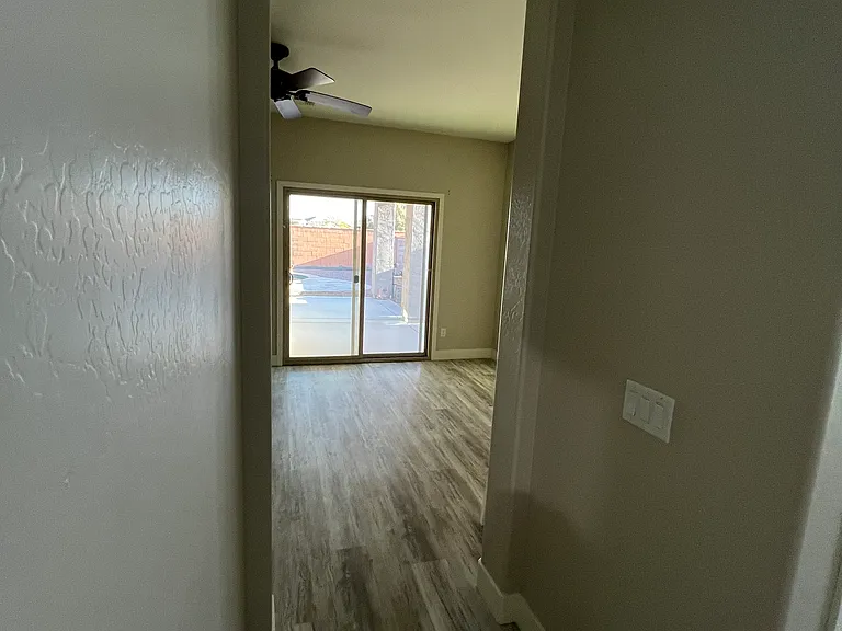 W Bedford Dr — Photo 23