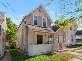 844 Lafayette Ave NE, Grand Rapids, MI 49503